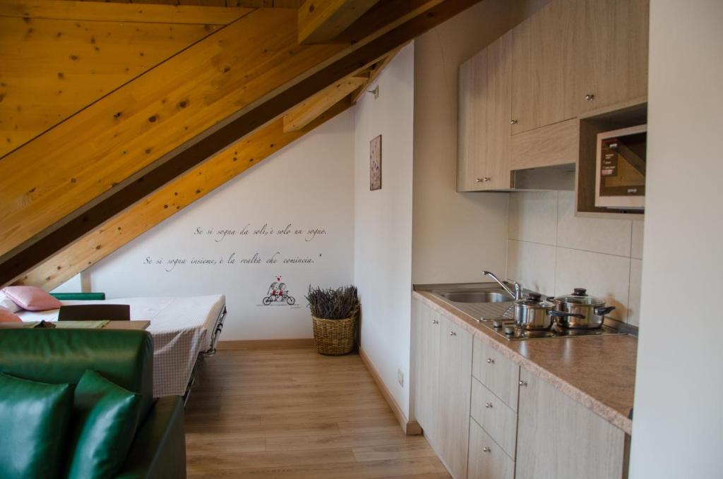 A kitchen or kitchenette at Turin Sweet Home