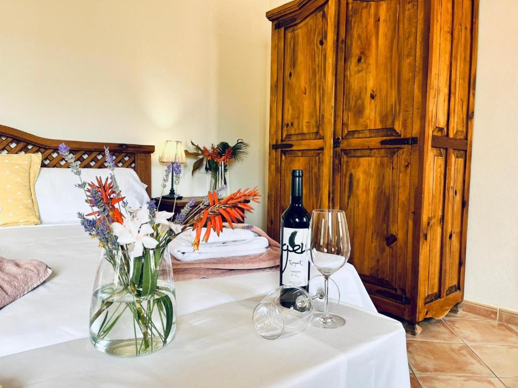 Nápoje v ubytování Hotel Rural Nou Dalt Muntanya