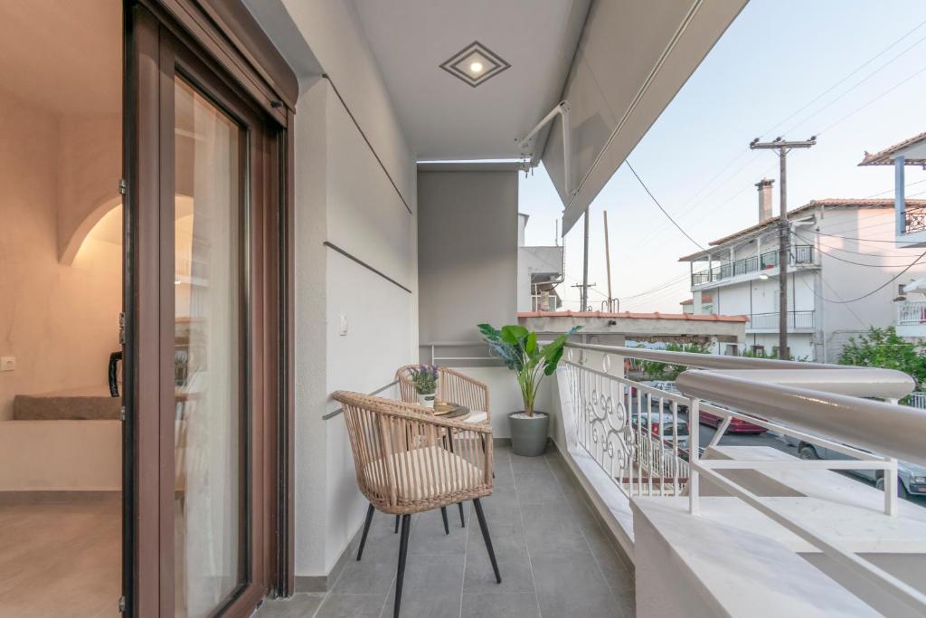 Balkón nebo terasa v ubytování IOSIF suites