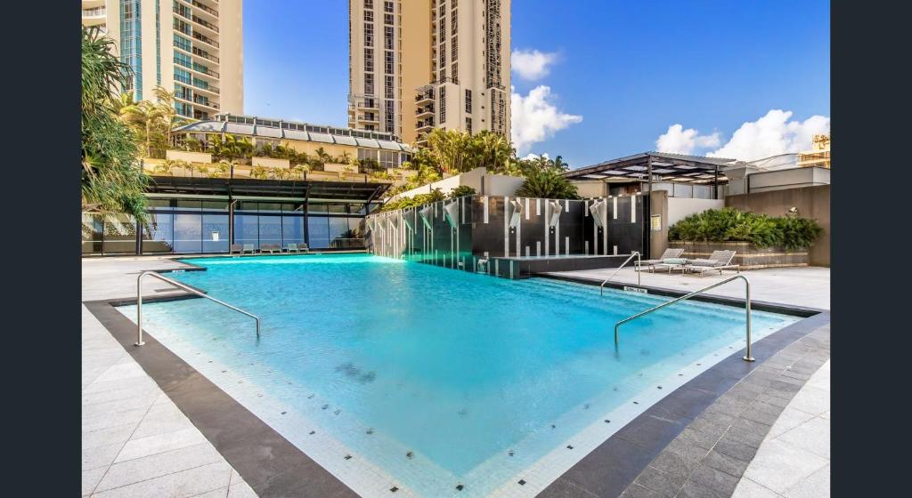 View of Circle on Cavill FREE parking | Apartment in Gold Coast, Australia
