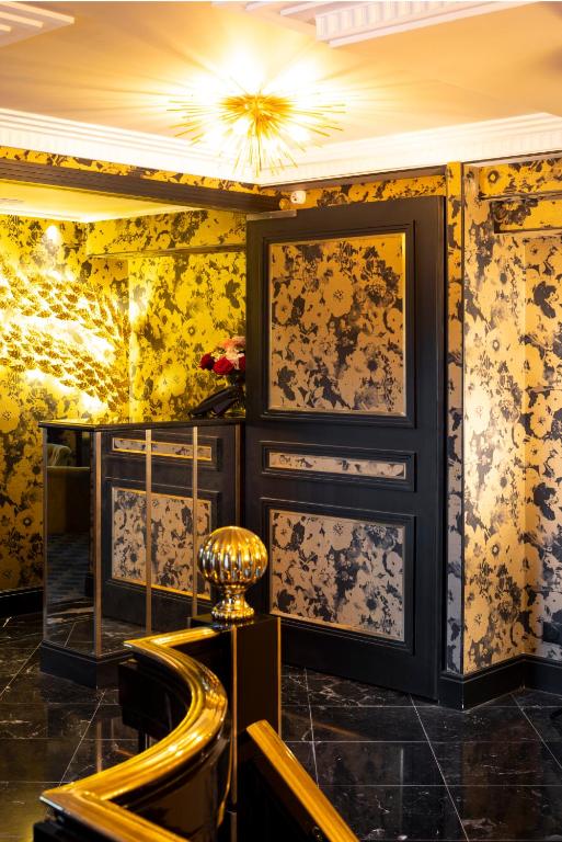 Manolita Paris - Resim 31