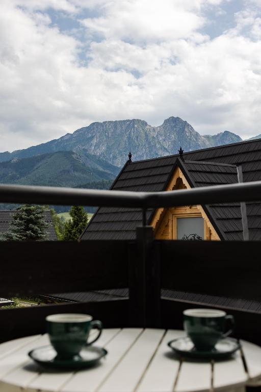 Výhľad na hory alebo výhľad na hory priamo z apartmánu