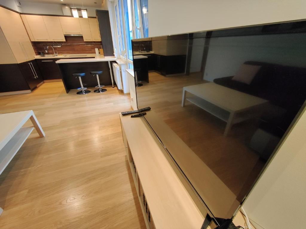 Kuchyňa alebo kuchynka v ubytovaní Apartament F&J #12