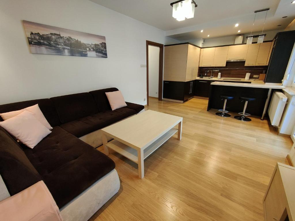 Kuchyňa alebo kuchynka v ubytovaní Apartament F&J #12