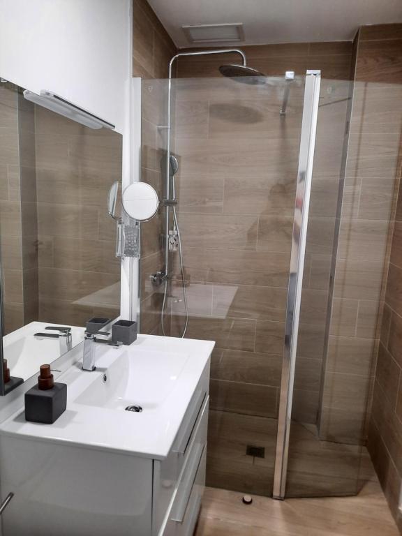 josemaenea - Wohnung Mit Zwei Schlafzimmern