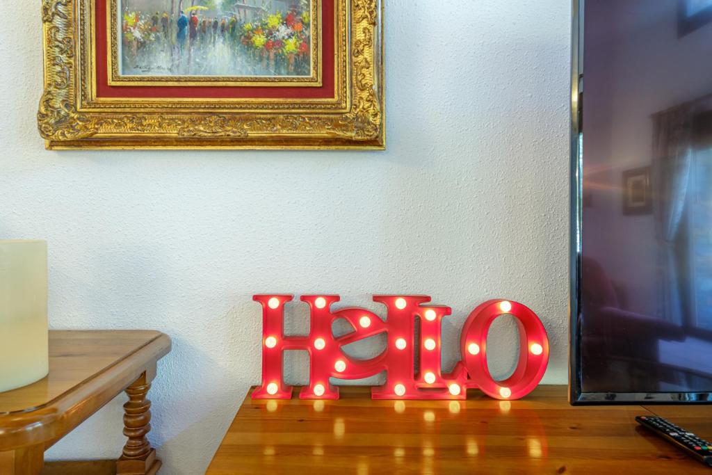TV a/nebo společenská místnost v ubytování Quiet House Sa Calma