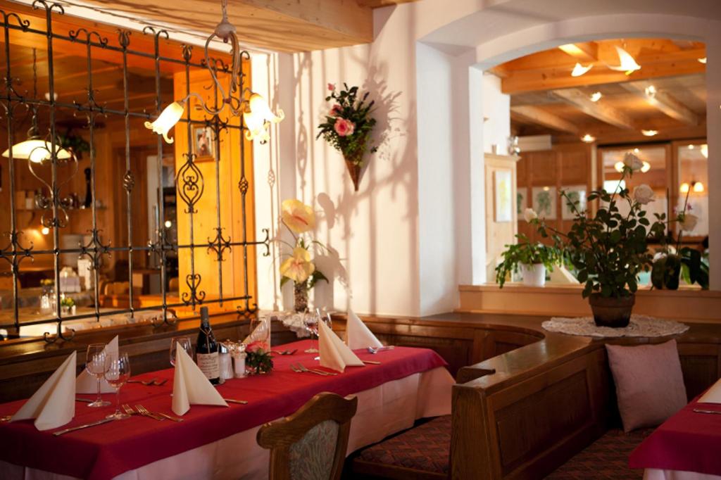 Restaurace v ubytování Hotel Astras