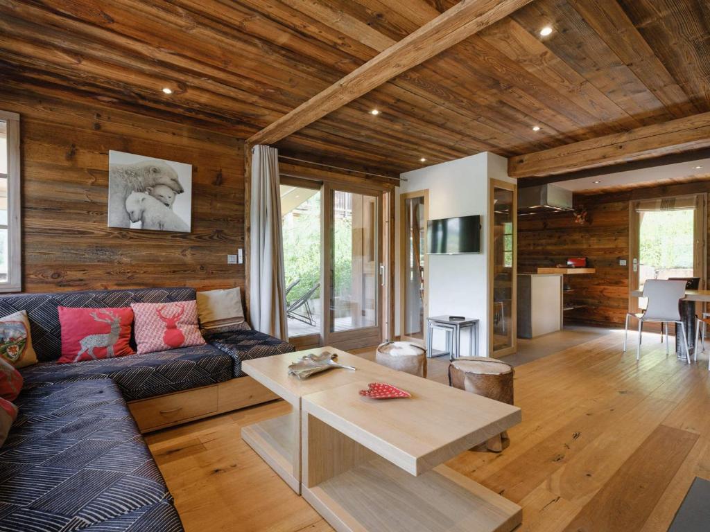 Χώρος καθιστικού στο Chalet La Clusaz, 6 pièces, 8 personnes - FR-1-304-113