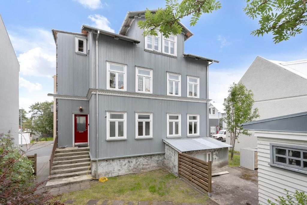 Budova, kde se apartmán nachází