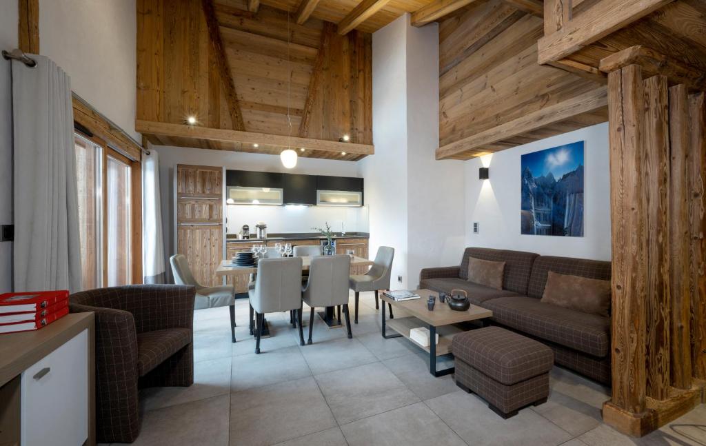 MGM Hôtels & Résidences - Résidence Le Cristal de Jade - Two-Bedroom Apartment For 4 People With Spa Access