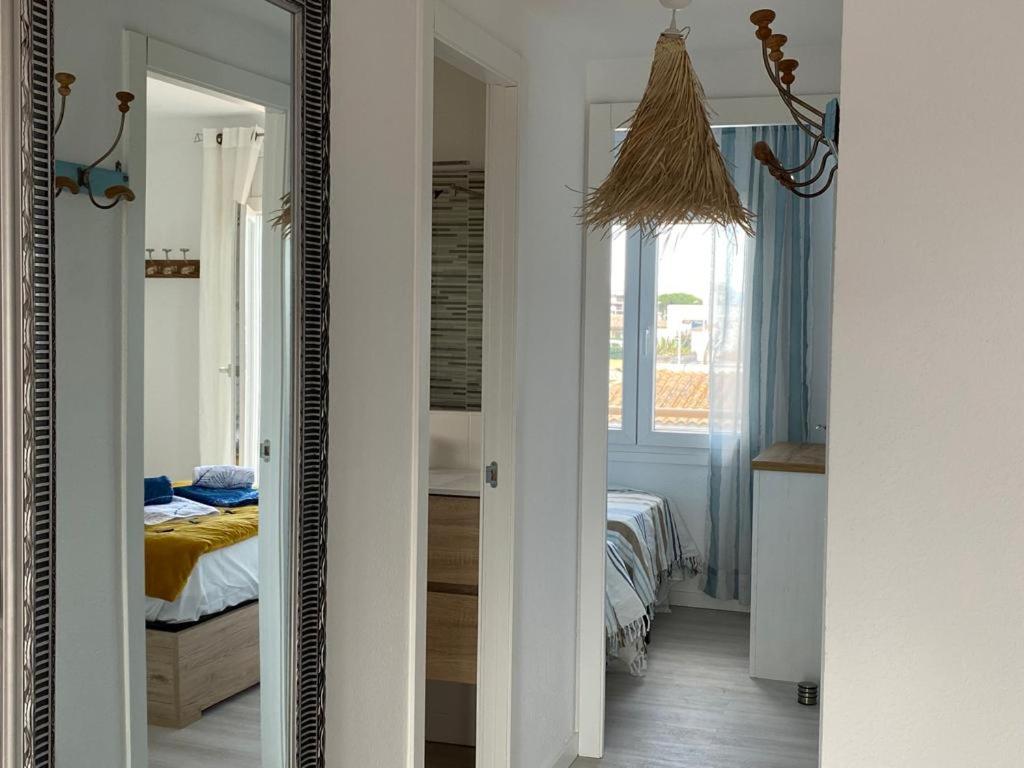 Posteľ alebo postele v izbe v ubytovaní Apartamentos Stil Mar Anna - Stil Port Mar Anna
