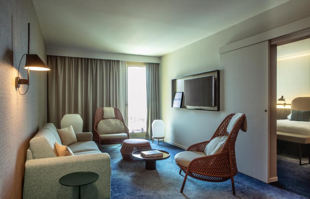 Crowne Plaza - Nice - Grand Arenas by IHG - Resim 28