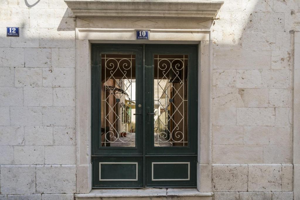 Exteriér alebo vchod do ubytovania Luxury apartment Toni