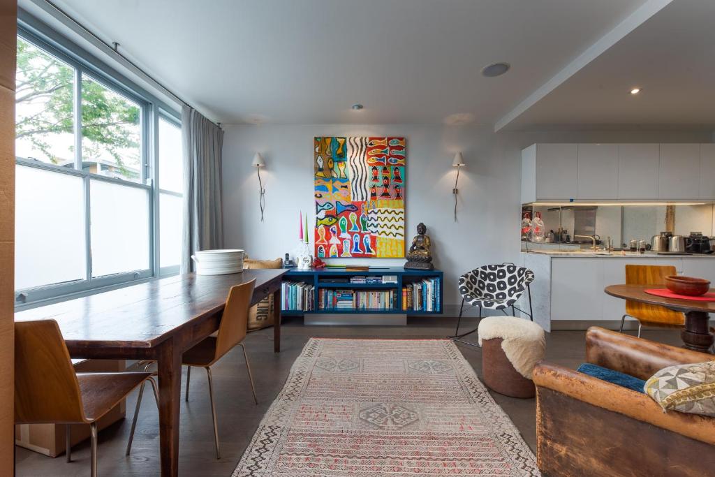 Classic Hammersmith Home by Ravenscourt Park by UnderTheDoormat, London