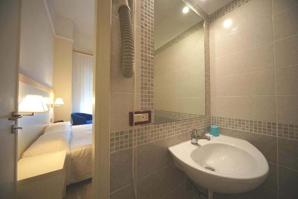 Koupelna v ubytování Hotel Liberty