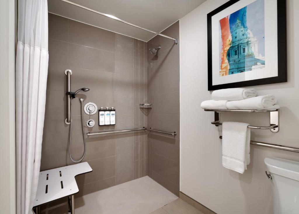 Hyatt House Rochester Mayo Clinic Area photo