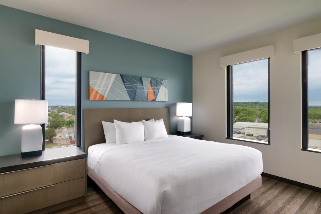 Hyatt House Rochester Mayo Clinic Area photo