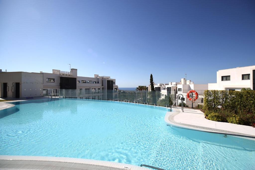 Stylish Three Bedroom Apartment @ Higueron West!, Fuengirola ...