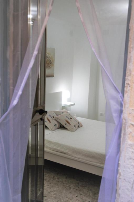 Posteľ alebo postele v izbe v ubytovaní Enry's House