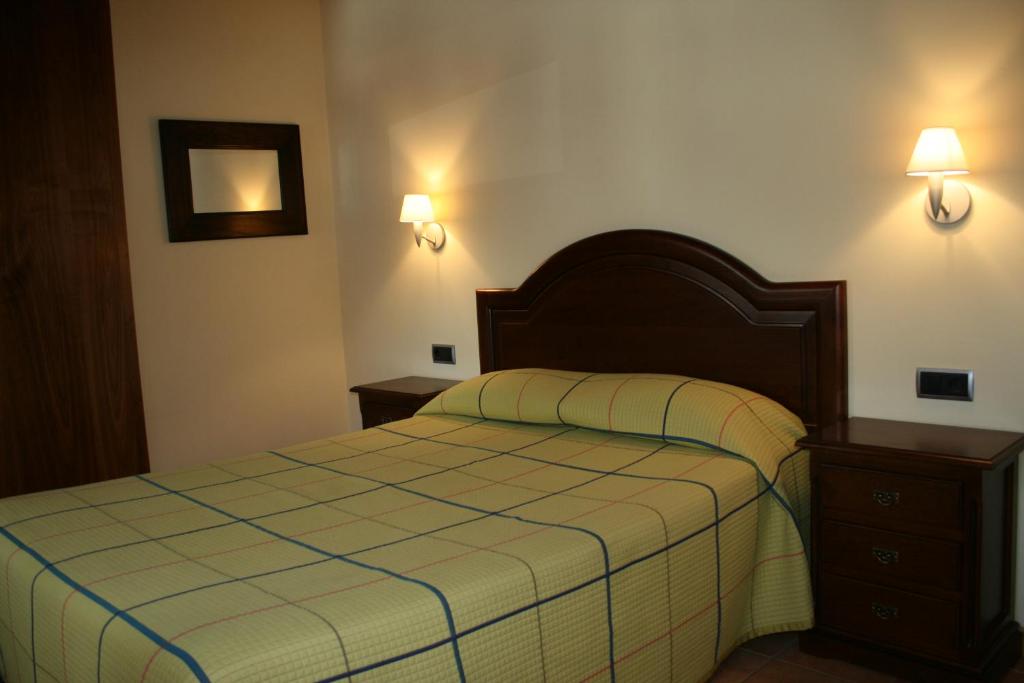 Apartamentos Les Picardes, Espot – Updated 2022 Prices