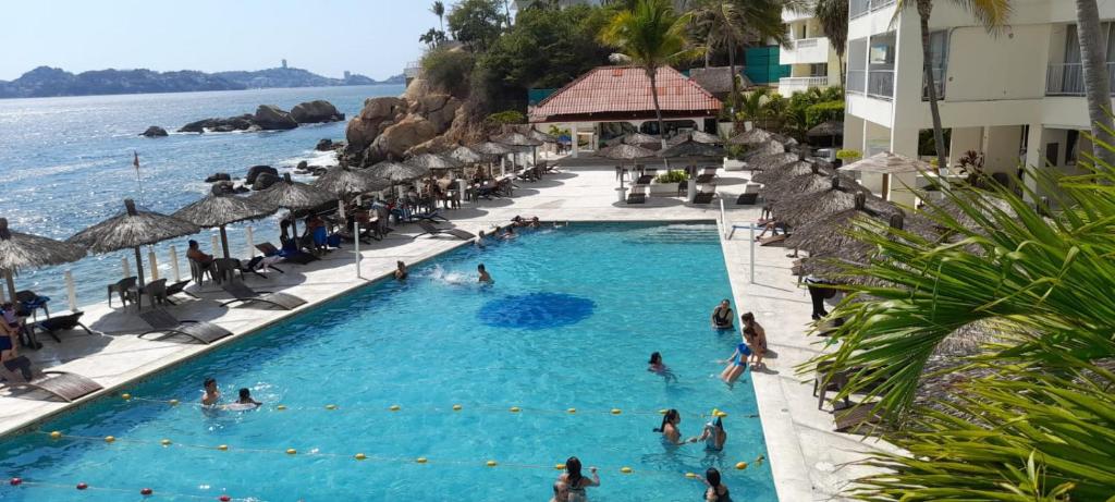 Vista de la piscina de Suite Claus o d'una piscina que hi ha a prop