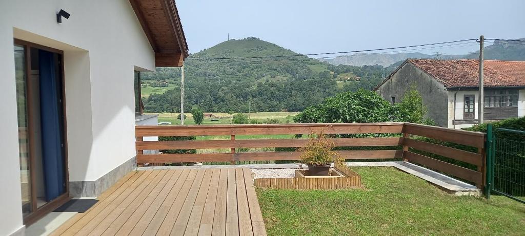 Nespecifikovaný výhled na hory nebo výhled na hory při pohledu z apartmánu