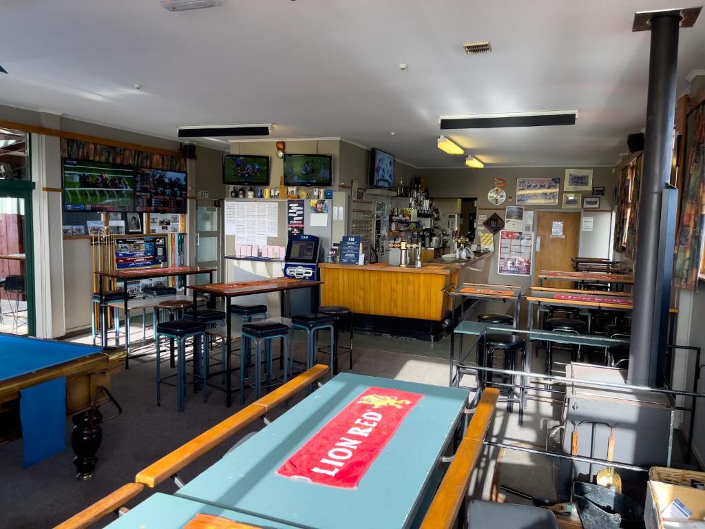 Whitehorse Inn - Resim 33