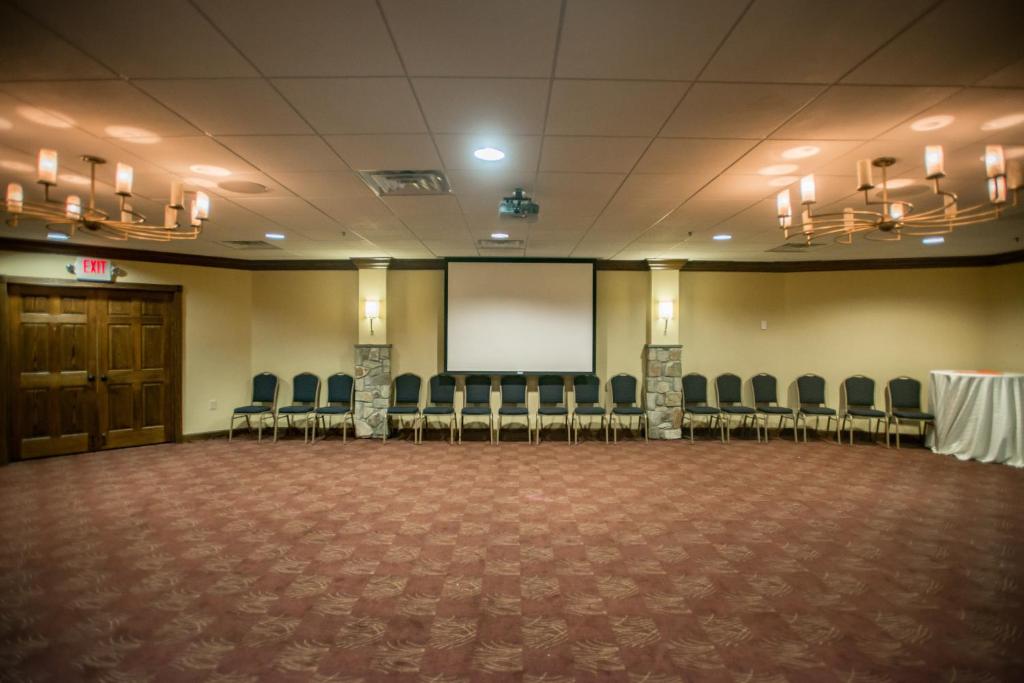 Konferenční prostory v ubytování Chester Hotel and Conference Center