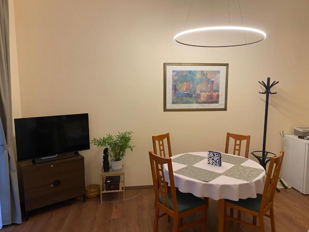 TV a/nebo společenská místnost v ubytování Apartman 37 rezidence Britania v centru Mariánských Lázní