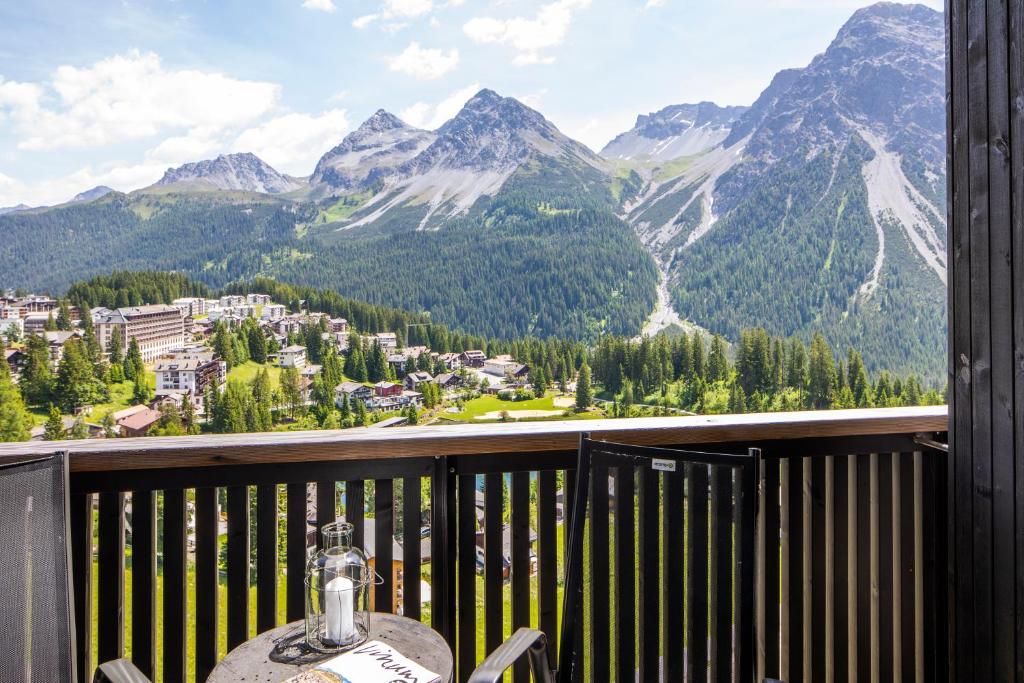 Nespecifikovaný výhled na hory nebo výhled na hory při pohledu z hotelu