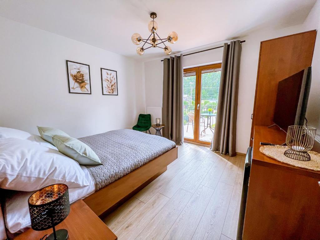 Domek pod Katalpami - Doppelzimmer Mit Gartenblick