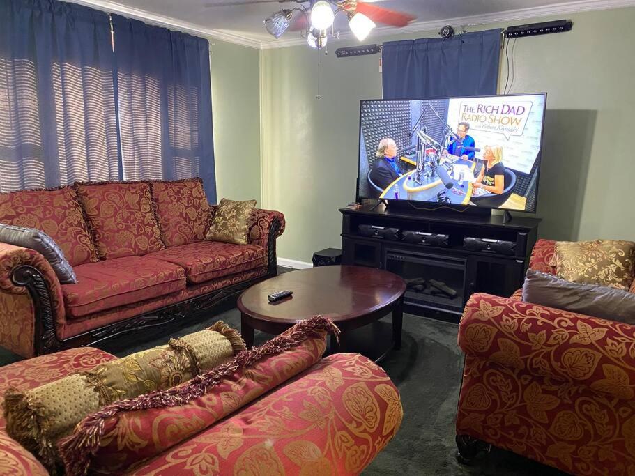 3 bedrooms close to hospital, downtown & College - Housity