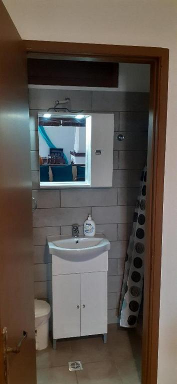 Fotografie z fotogalerie ubytování Alex Central City Accommodation v destinaci Lávrion