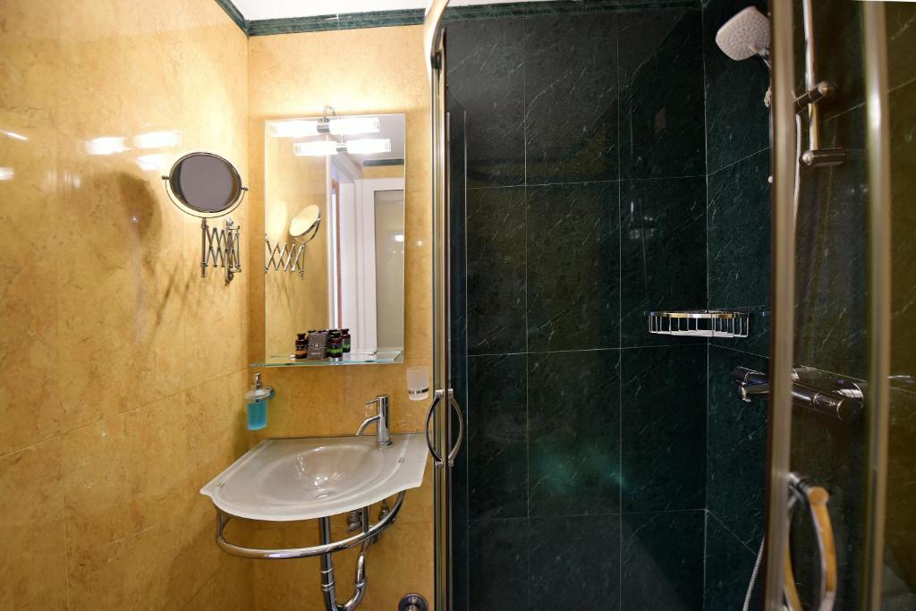 Bagno di Hotel Sophia