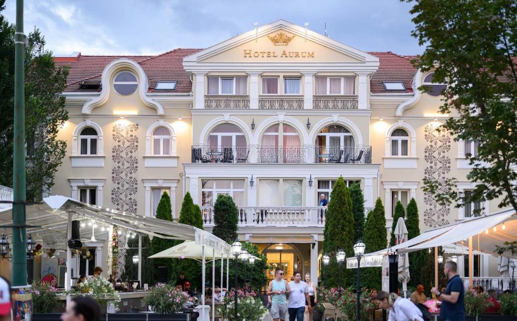 Hostia v ubytovaní Hotel Aurum