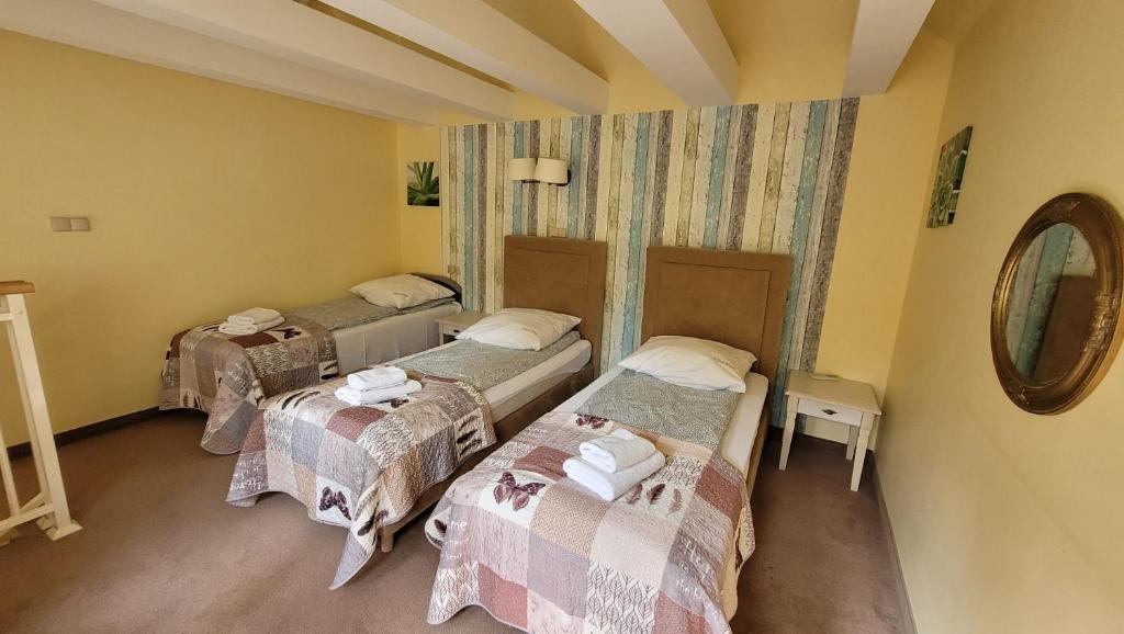 OW Krakus I - pokoje i domki - 18