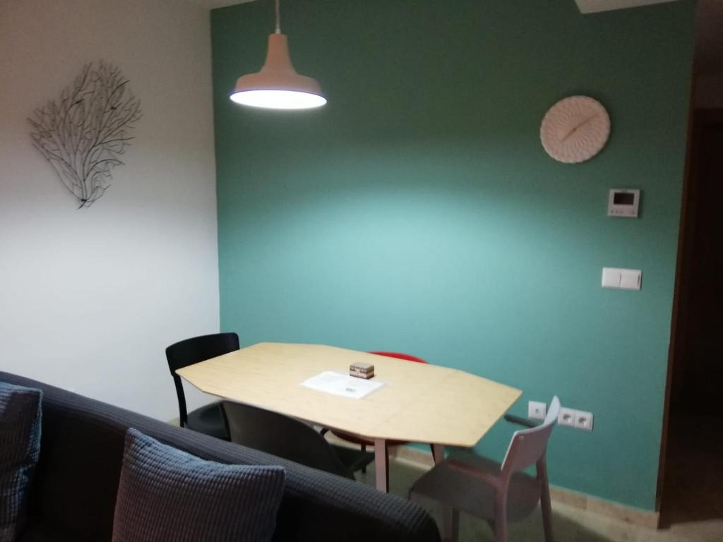 Posedenie v ubytovaní Mesones 54