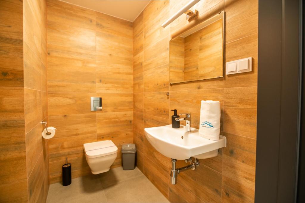 Kúpeľňa v ubytovaní Apart Invest Centrum Park 6