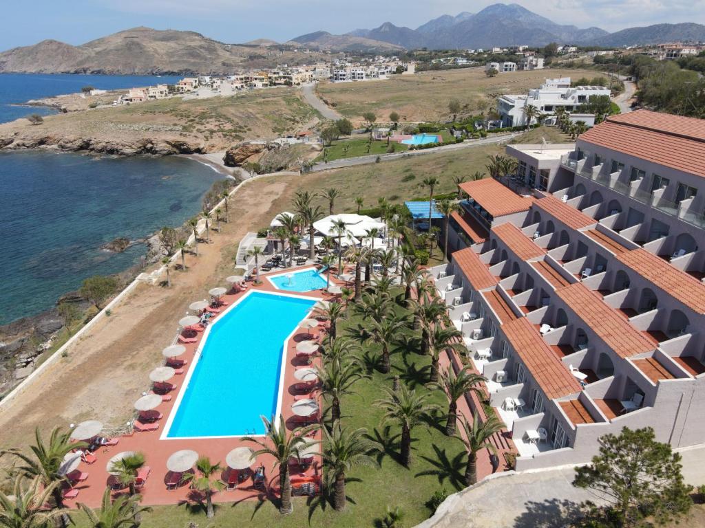 Foto dalla galleria di Europa Resort Hotel a Panormos