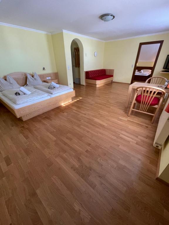 Postel nebo postele na pokoji v ubytování Landhaus Metzgerstubn