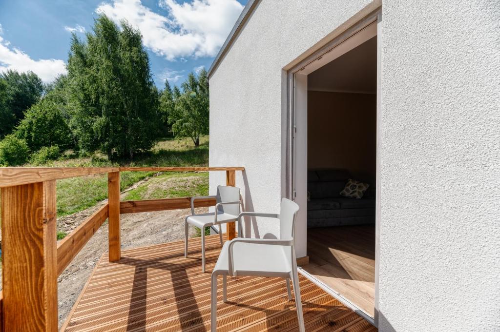 Balkón nebo terasa v ubytování MONTEZERA sauna i widok na góry
