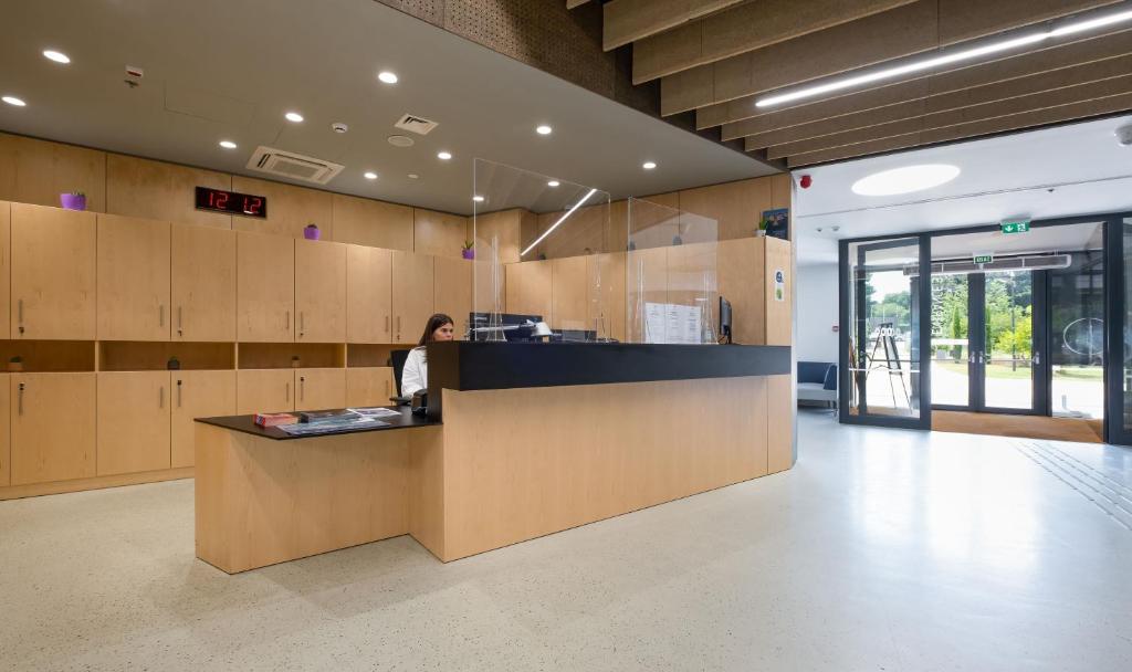 Akademis Academia - 17