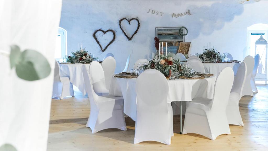 Fotografie z fotogalerie ubytování Auberge de Bellelay Restaurant Chez Aron Balde v destinaci Bellelay