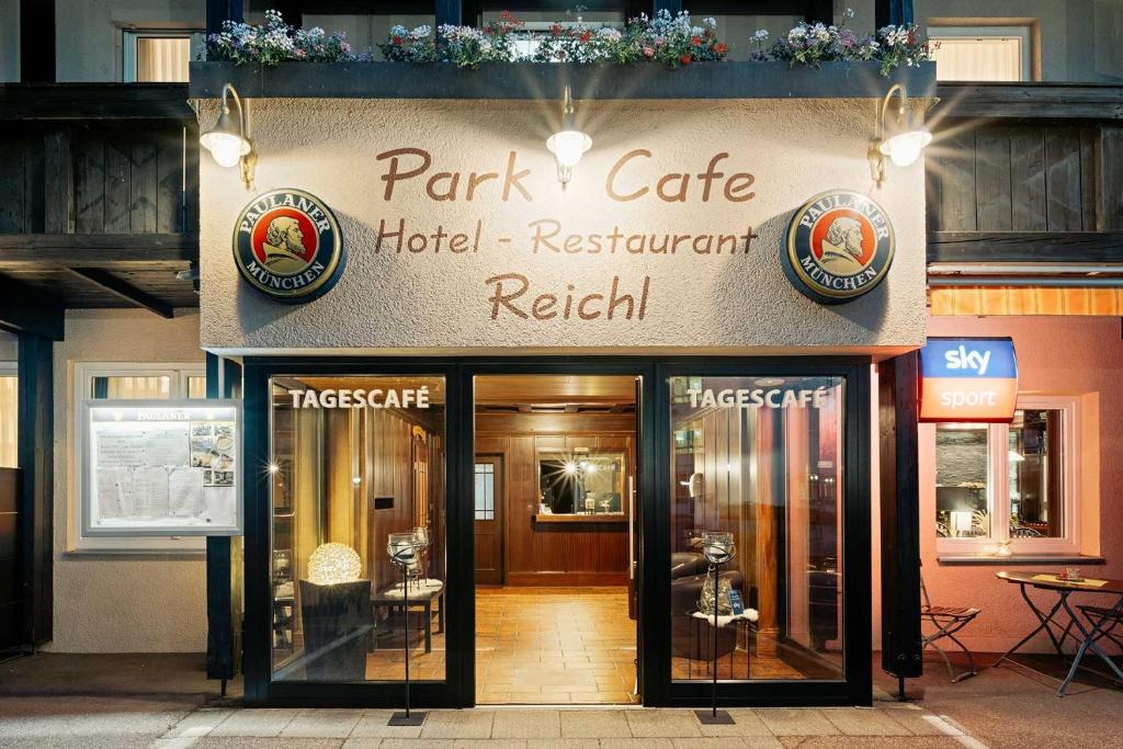 Fotografie z fotogalerie ubytování Hotel Park Cafe Reichl v destinaci Bad Abbach