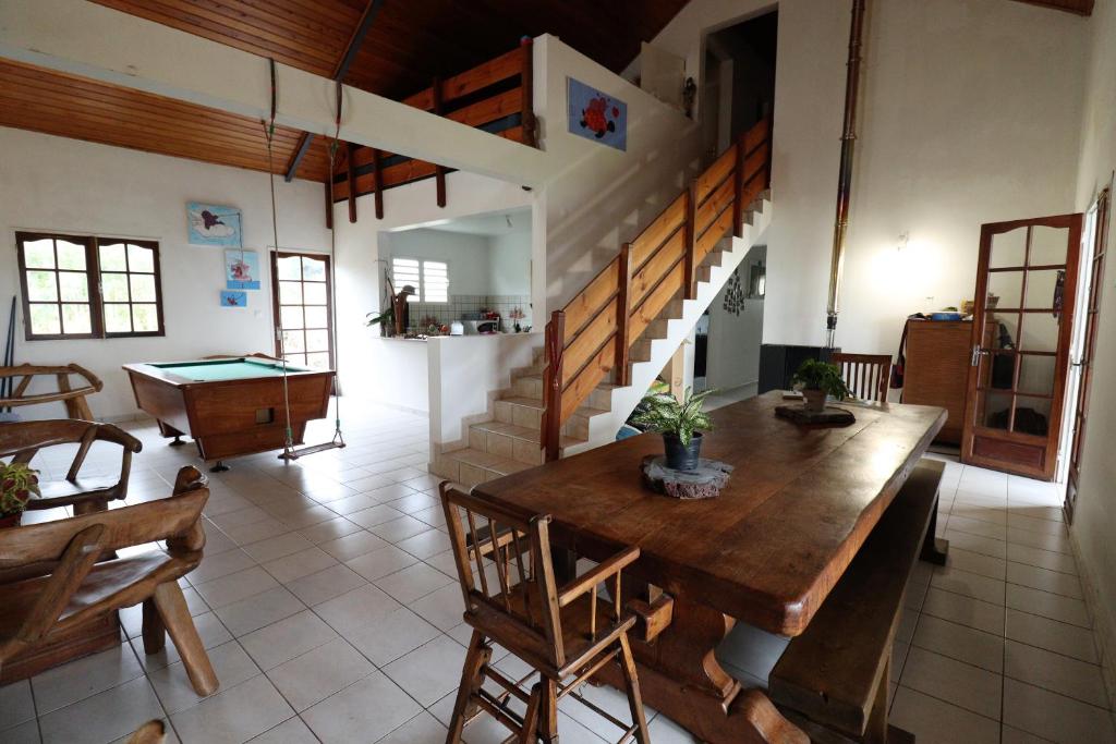 Posezení v ubytování Ti'Kratèr Chambres d'hôtes