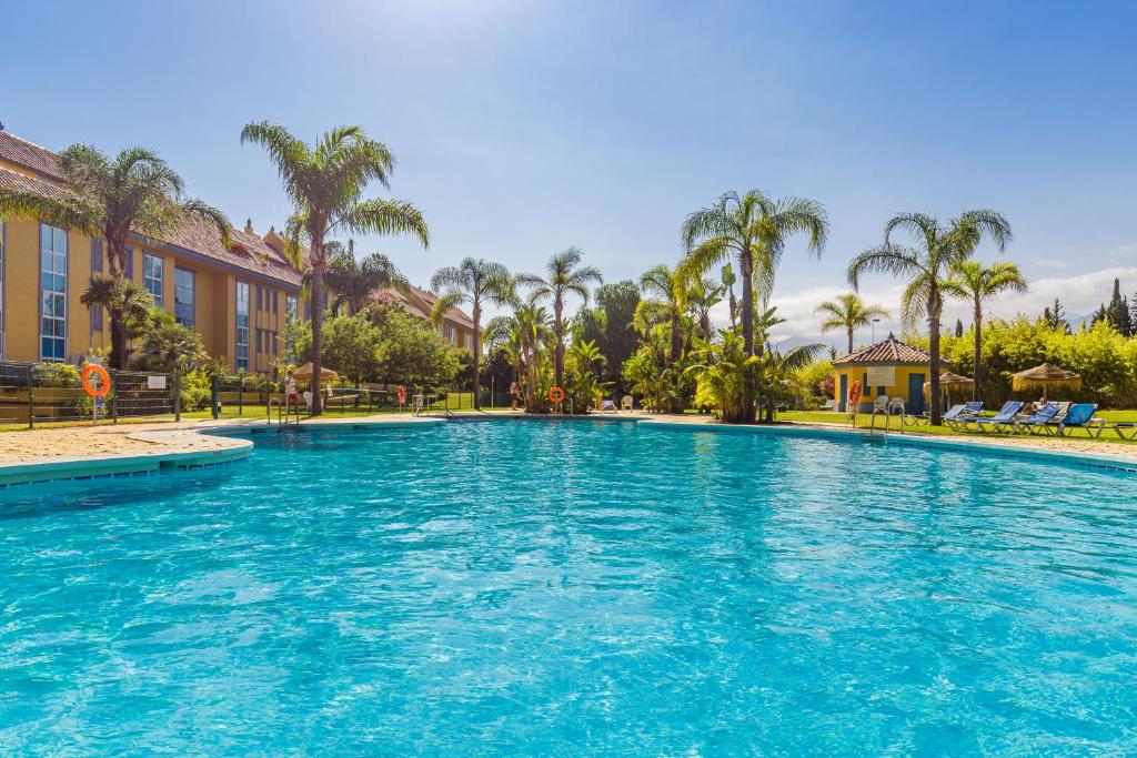 马贝拉Bahia de Marbella Beach的相册照片