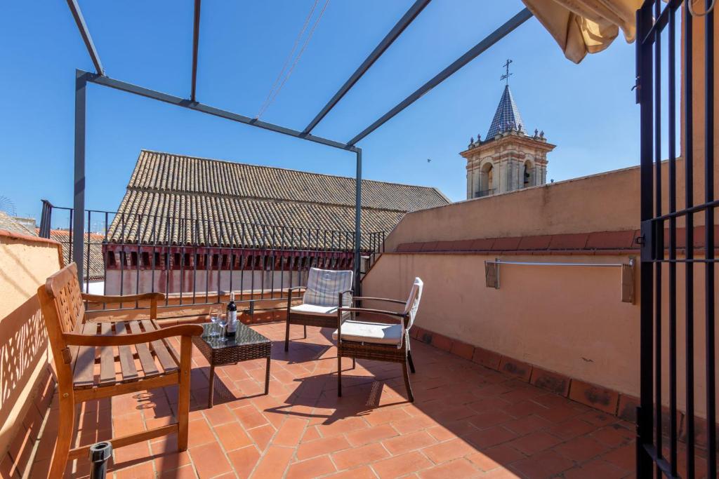Puerta San Esteban, Sevilla – Precios actualizados 2023
