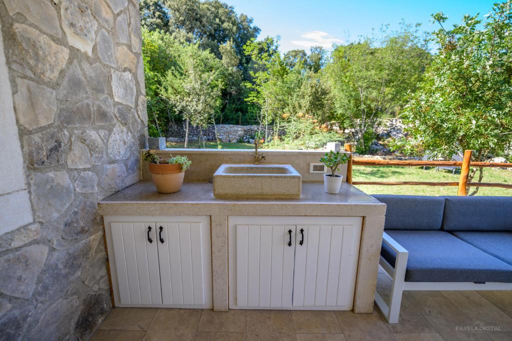 Fotografie z fotogalerie ubytování STONE HOUSE MAGALI v destinaci Sveti Jakov