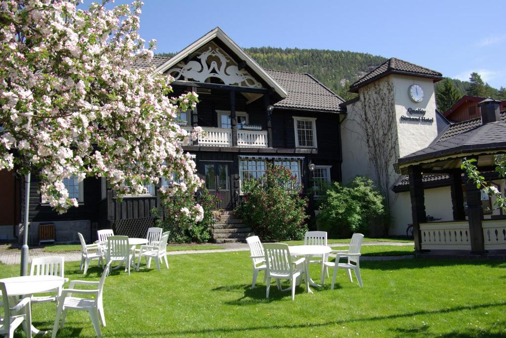 Zahrada ubytování Straand Hotel