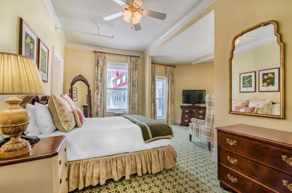 Omni Mount Washington Resort & Spa - Traditional Room - 1 Queen Bed